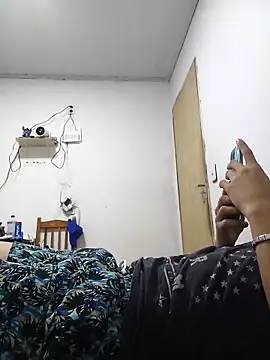 Alejandro260785 online show from March 13, 4:35 pm