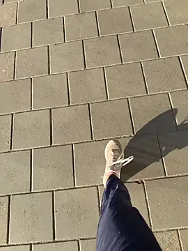 StudentBigD online show from April 14, 4:46 pm