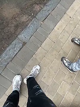 kamo012000 online show from December 1, 1:38 pm