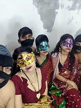 Snapshot of Sexy_kaira01 chatting on January 8, 6:21 pm Sexy kaira01 online show from January 8, 6:21 pm