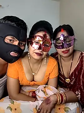 Snapshot of Sexy_kaira01 chatting on February 5, 5:50 pm Sexy kaira01 online show from February 5, 5:50 pm