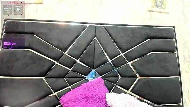 Snapshot of SASHA_BROWNIE__ chatting on May 9, 7:52 pm SASHA BROWNIE online show from May 9, 7:52 pm