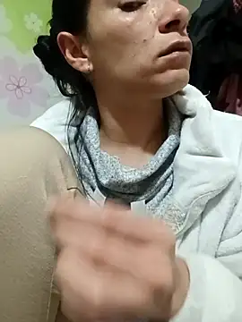 Snapshot of kim_lebanon chatting on September 10, 4:34 am kim lebanon online show from September 10, 4:34 am