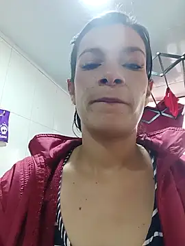 Snapshot of kim_lebanon chatting on November 3, 7:26 pm kim lebanon online show from November 3, 7:26 pm