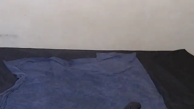 TrishahXo online show from July 2, 8:26 pm