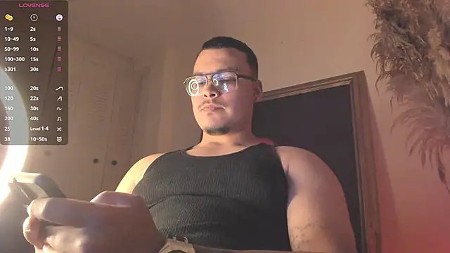 Snapshot of JamesCarter77 chatting on October 11, 10:41 pm JamesCarter77 online show from October 11, 10:41 pm