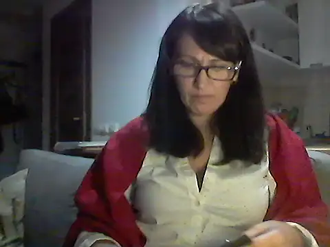 Snapshot of Elena48324 chatting on November 6, 6:53 pm Elena48324 online show from November 6, 6:53 pm