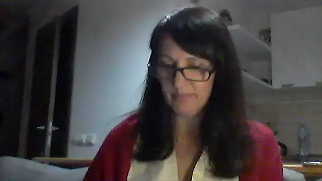 Snapshot of Elena48324 chatting on December 1, 6:13 pm Elena48324 online show from December 1, 6:13 pm