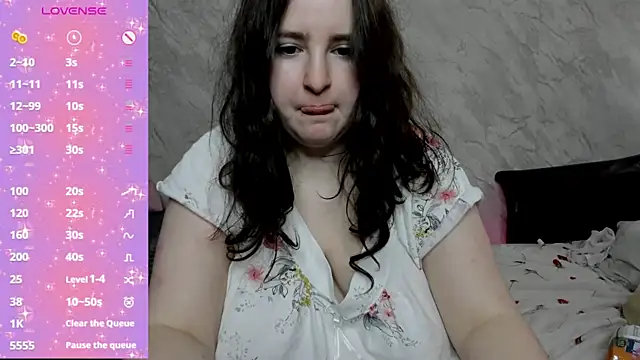 Snapshot of alice_allens chatting on September 10, 6:57 am alice allens online show from September 10, 6:57 am