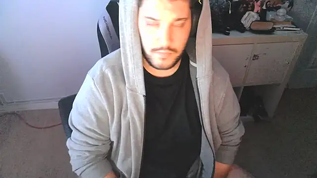 Snapshot of axelsito2 chatting on April 4, 4:33 am axelsito2 online show from April 4, 4:33 am