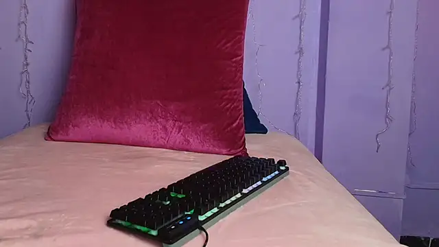 Dafne Mel online show from October 20, 12:27 pm