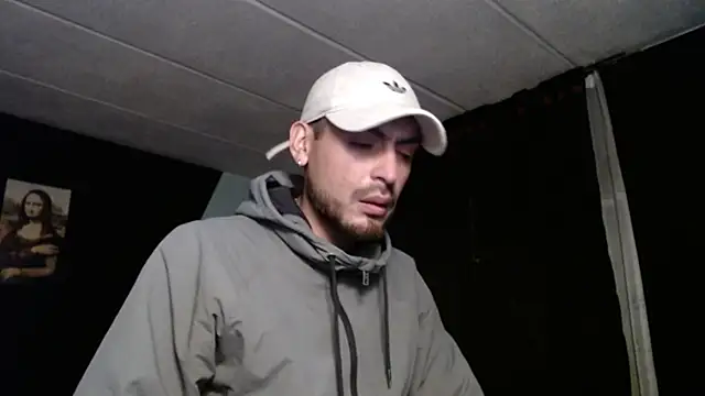 malek xarx  online show from October 19, 5:08 am