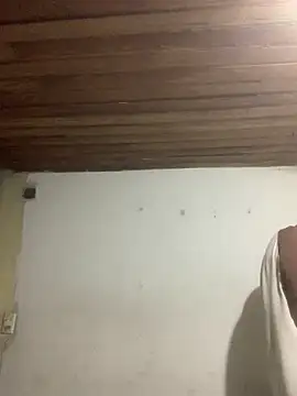 malek xarx  online show from February 19, 12:06 am