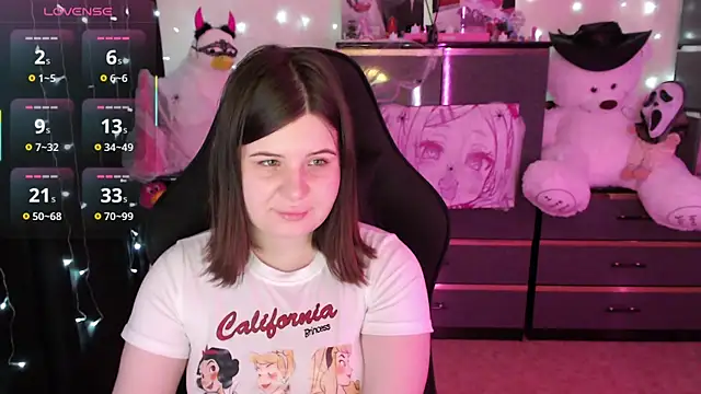 AmyVibess online show from October 29, 8:10 pm