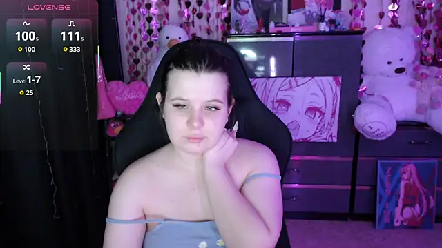 AmyVibess online show from February 8, 8:12 pm