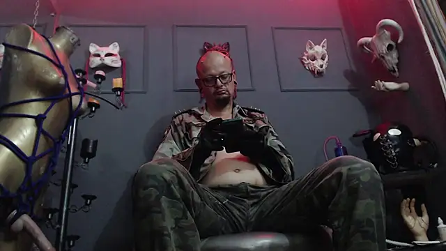 Snapshot of zain_kreigger chatting on January 9, 3:53 am zain kreigger online show from January 9, 3:53 am