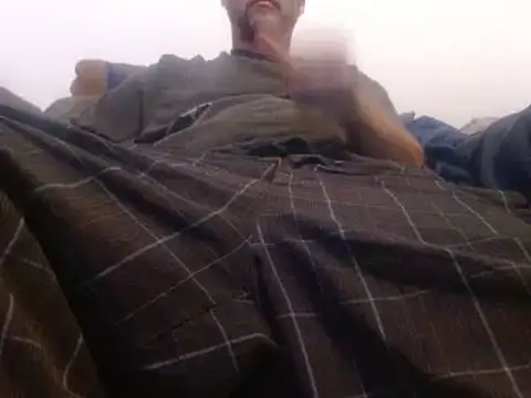 Snapshot of dontrush22 chatting on September 15, 3:23 pm dontrush22 online show from September 15, 3:23 pm