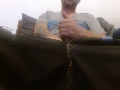 Snapshot of dontrush22 chatting on November 10, 11:59 pm dontrush22 online show from November 10, 11:59 pm