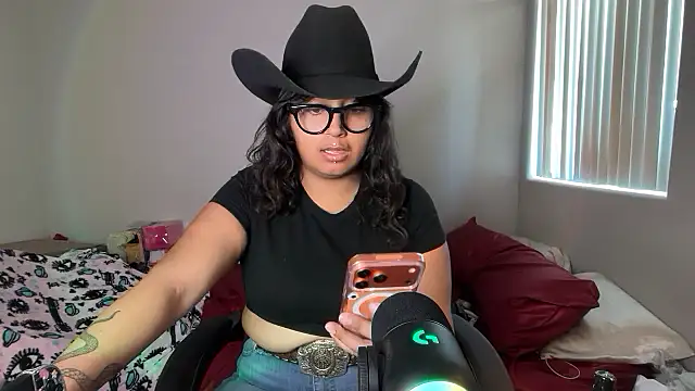 pressuremami online show from March 24, 7:52 pm