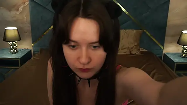 BerryDiva online show from July 28, 3:21 pm