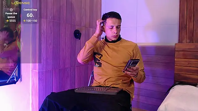 Dustin Sonne online show from October 6, 3:37 am