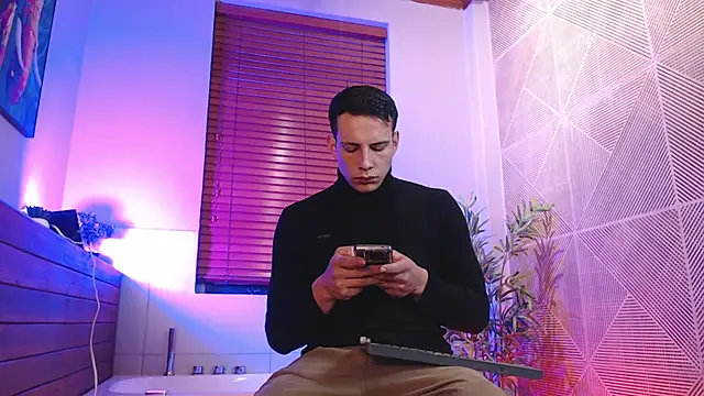 Dustin Sonne online show from February 7, 3:32 am