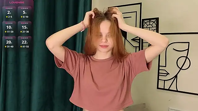 SynnoveBann online show from February 12, 1:11 am