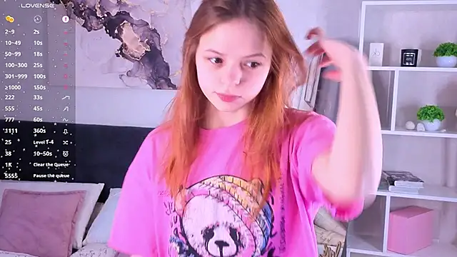 SynnoveBann online show from March 2, 1:19 am