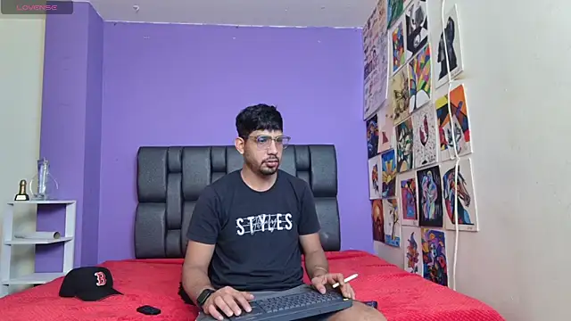 ashtoncooperr online show from January 15, 6:11 pm