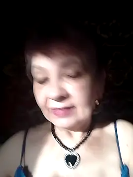 Snapshot of Rose60301 chatting on November 3, 9:10 am Rose60301 online show from November 3, 9:10 am