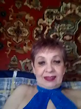 Rose60301 online show from June 14, 2:52 pm