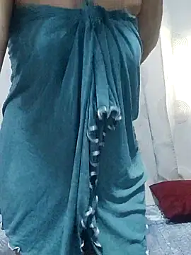 Snapshot of linakhalifa chatting on September 14, 1:10 pm linakhalifa online show from September 14, 1:10 pm