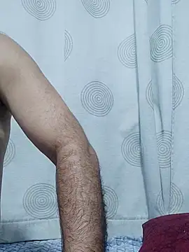 Snapshot of linakhalifa chatting on September 17, 6:04 am linakhalifa online show from September 17, 6:04 am