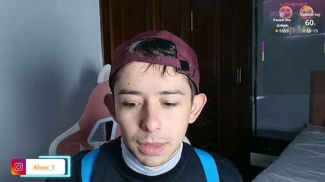 Snapshot of Aleecandrews chatting on October 24, 7:21 pm Aleecandrews online show from October 24, 7:21 pm