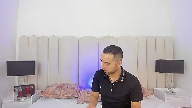 Lushian  online show from May 22, 4:12 pm