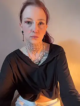 Seductively4 20 online show from March 31, 8:37 am