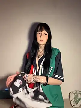 Seductively4 20 online show from May 14, 10:05 pm