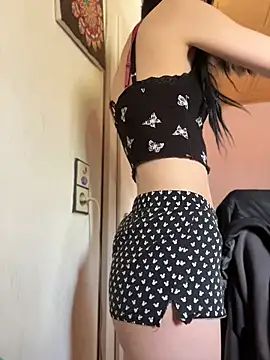 Seductively4 20 online show from May 19, 8:53 am