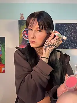Seductively4 20 online show from June 15, 9:33 am