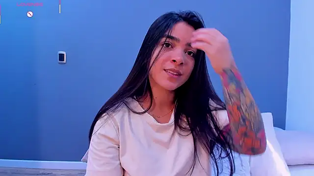 KamilaBetancourt online show from June 12, 1:54 pm