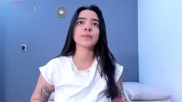 KamilaBetancourt online show from June 14, 12:40 pm