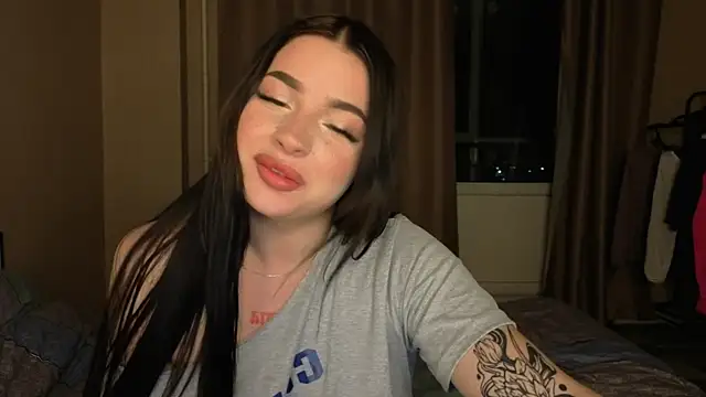 Snapshot of honey_____bunny chatting on September 11, 5:02 pm honey bunny online show from September 11, 5:02 pm