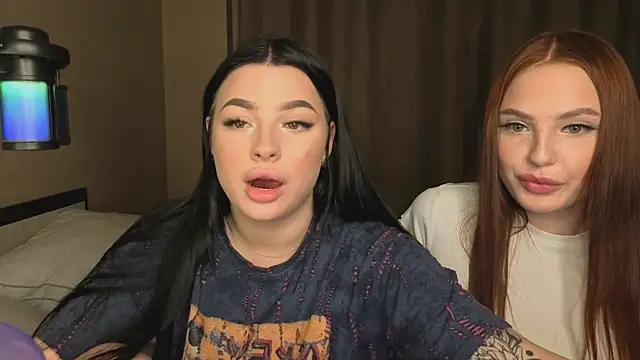 Snapshot of honey_____bunny chatting on October 5, 12:03 pm honey bunny online show from October 5, 12:03 pm