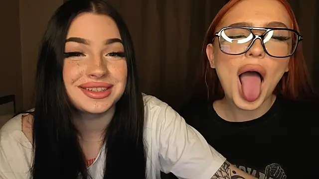 Snapshot of honey_____bunny chatting on November 19, 4:40 pm honey bunny online show from November 19, 4:40 pm