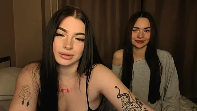 Snapshot of honey_____bunny chatting on November 30, 1:26 pm honey bunny online show from November 30, 1:26 pm