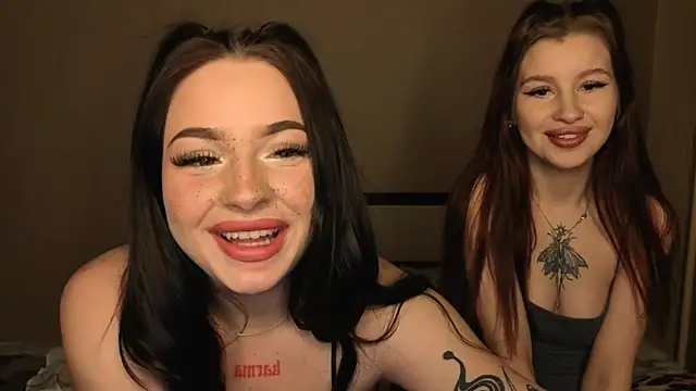 Snapshot of honey_____bunny chatting on December 19, 1:07 pm honey bunny online show from December 19, 1:07 pm