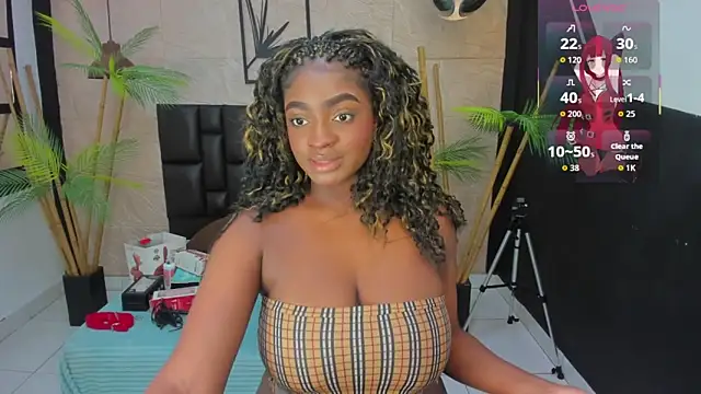 Snapshot of alana_bonny chatting on September 24, 12:19 pm alana bonny online show from September 24, 12:19 pm