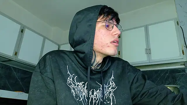 david huge online show from March 6, 8:22 am