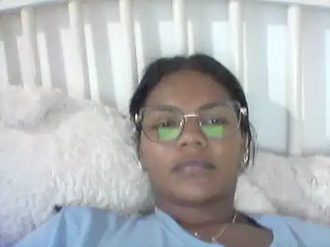 hermione francoo online show from April 9, 2:22 pm