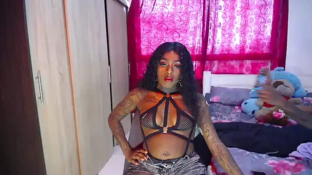 pink 7777 online show from December 18, 7:42 pm